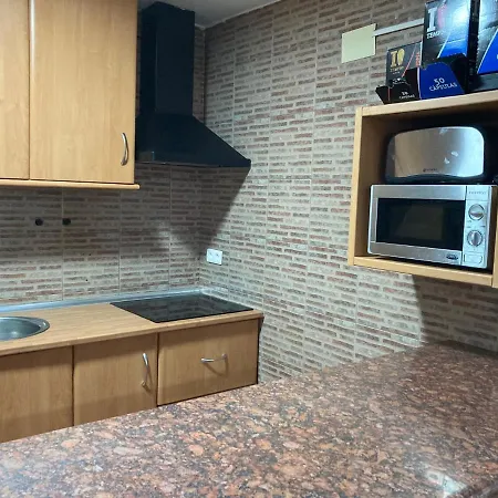“soleado” Con Piscina Мотриль